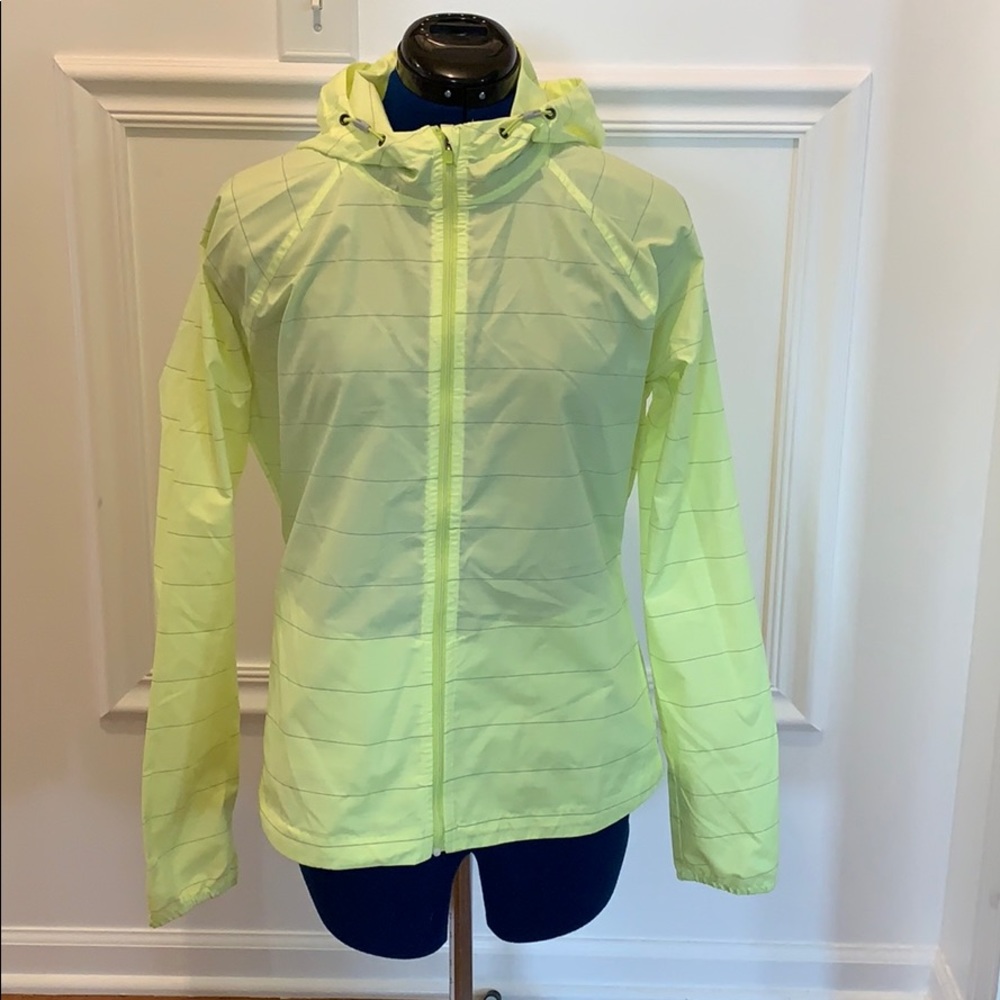 Athleta Yellow Light Weight Windbreaker sz M